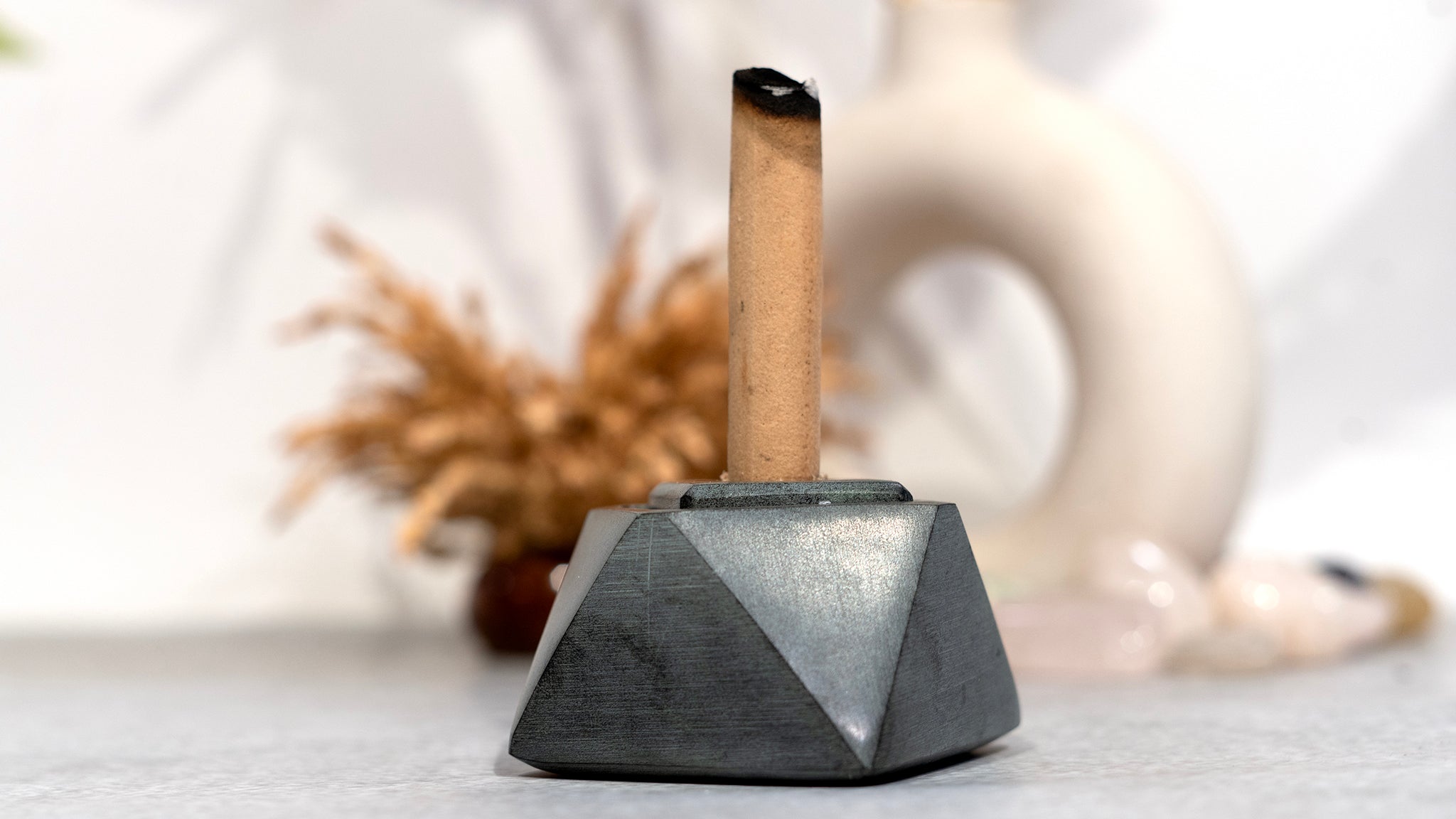 Diamond Ensemble Multi-Use Light Holder