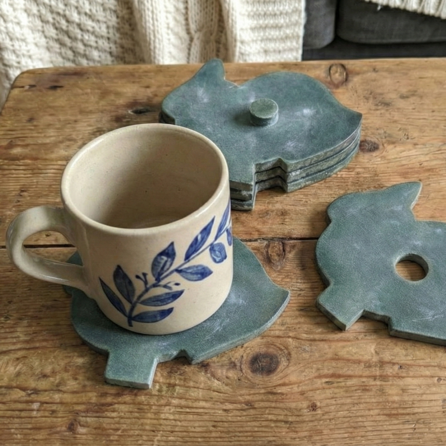 Interlocked Alice’s Coasters