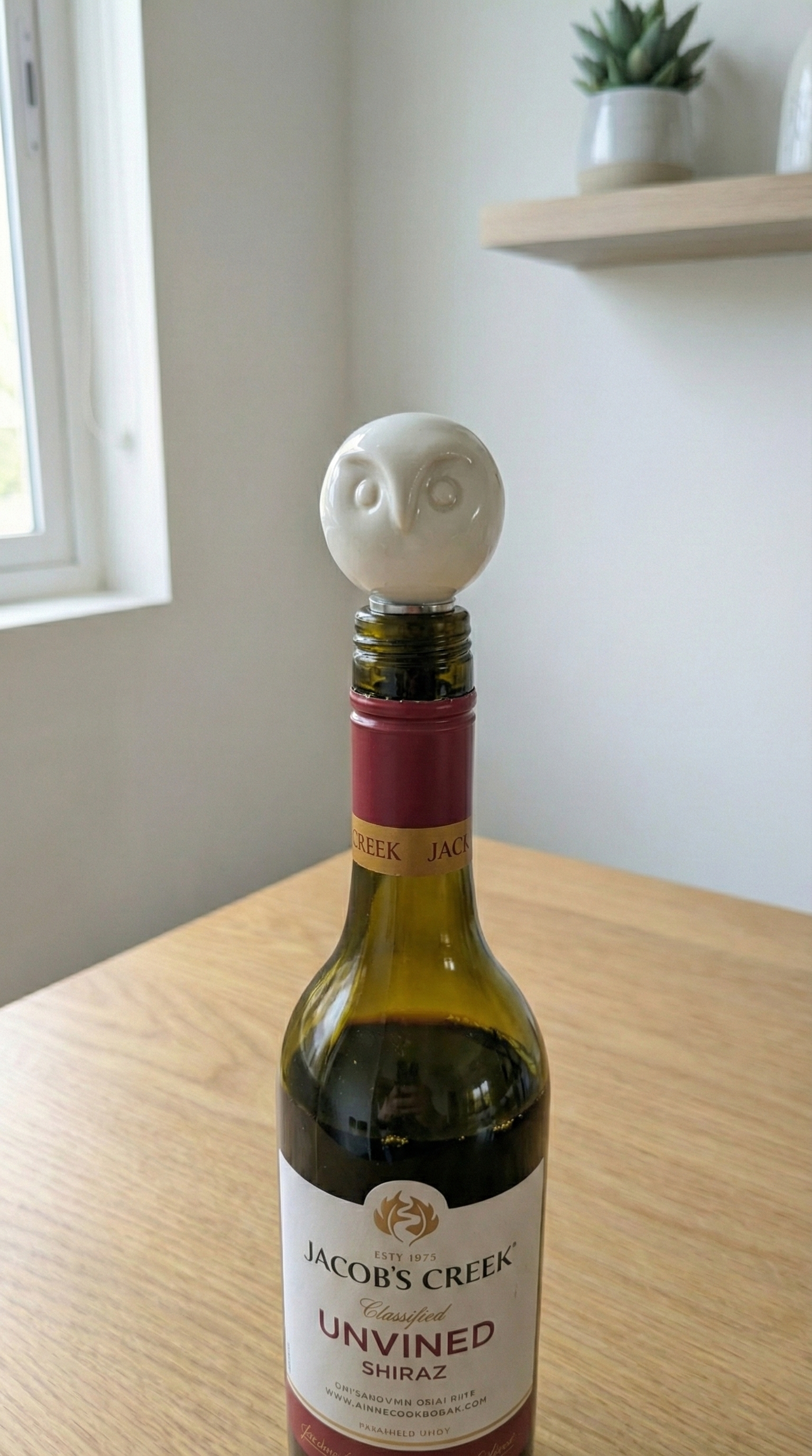 Owl Totem Wine Bottle Stopper
